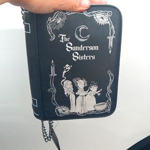 New! Disney Hocus Pocus book bag